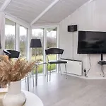 4 Star Holiday Home In Hemmet * Falen
