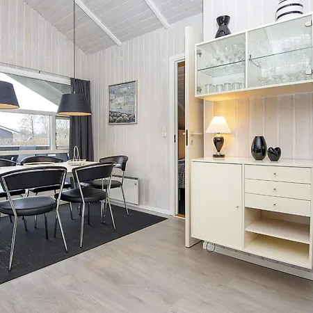 4 Star In Hemmet Feriehus *
