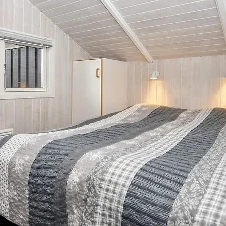 Holiday home 4 Star In Hemmet Falen